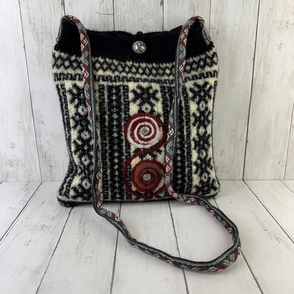 Ebb & Flow Knitwear Black Red Handcrafted Felt Wool Crossbody Purse Lummi Island